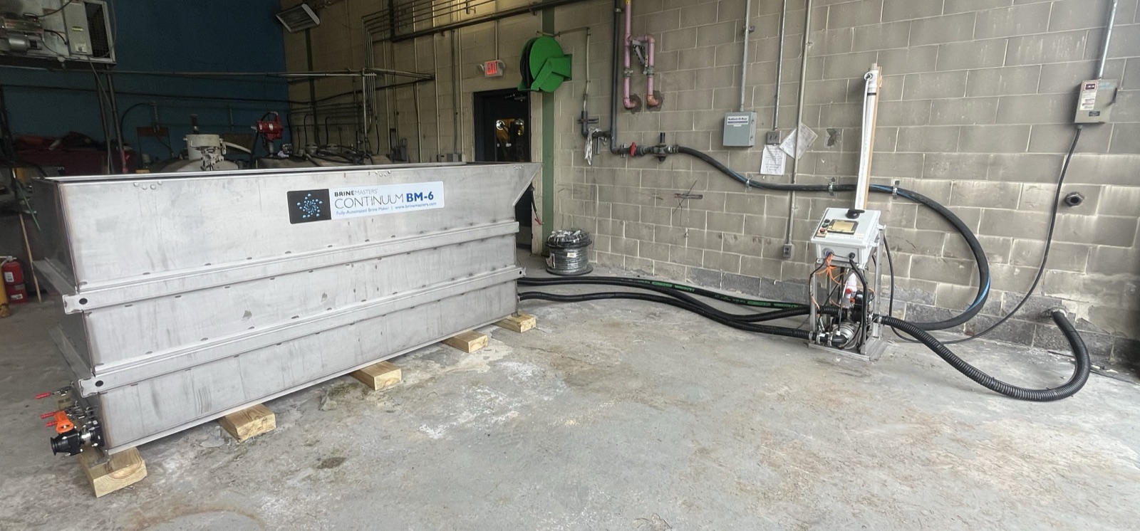 Brine Masters Continuum BM-6 brine maker with SC-100 controller at a Watson-serviced facility