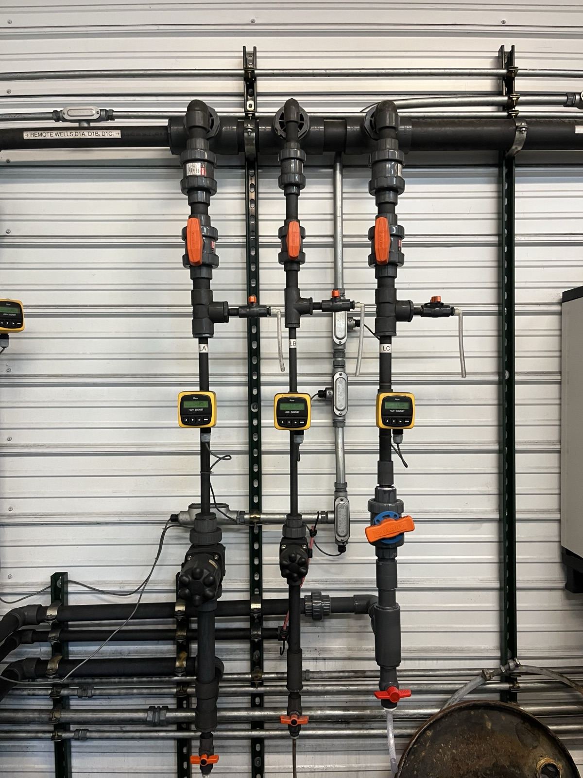 Brine flow-control and metering manifold at a Watson-serviced facility